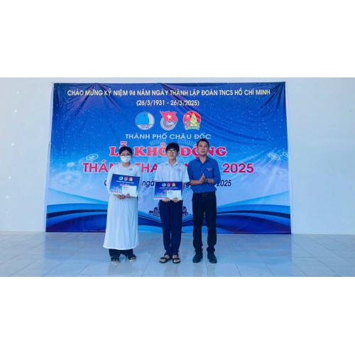 Hình ảnh hoạt động