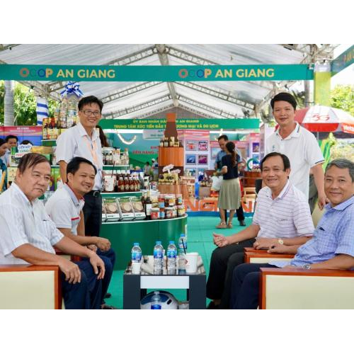 An Giang Tiên Phong Ra Mắt Gian Hàng Số Tại Diễn Đàn OCOP ĐBSCL 2025