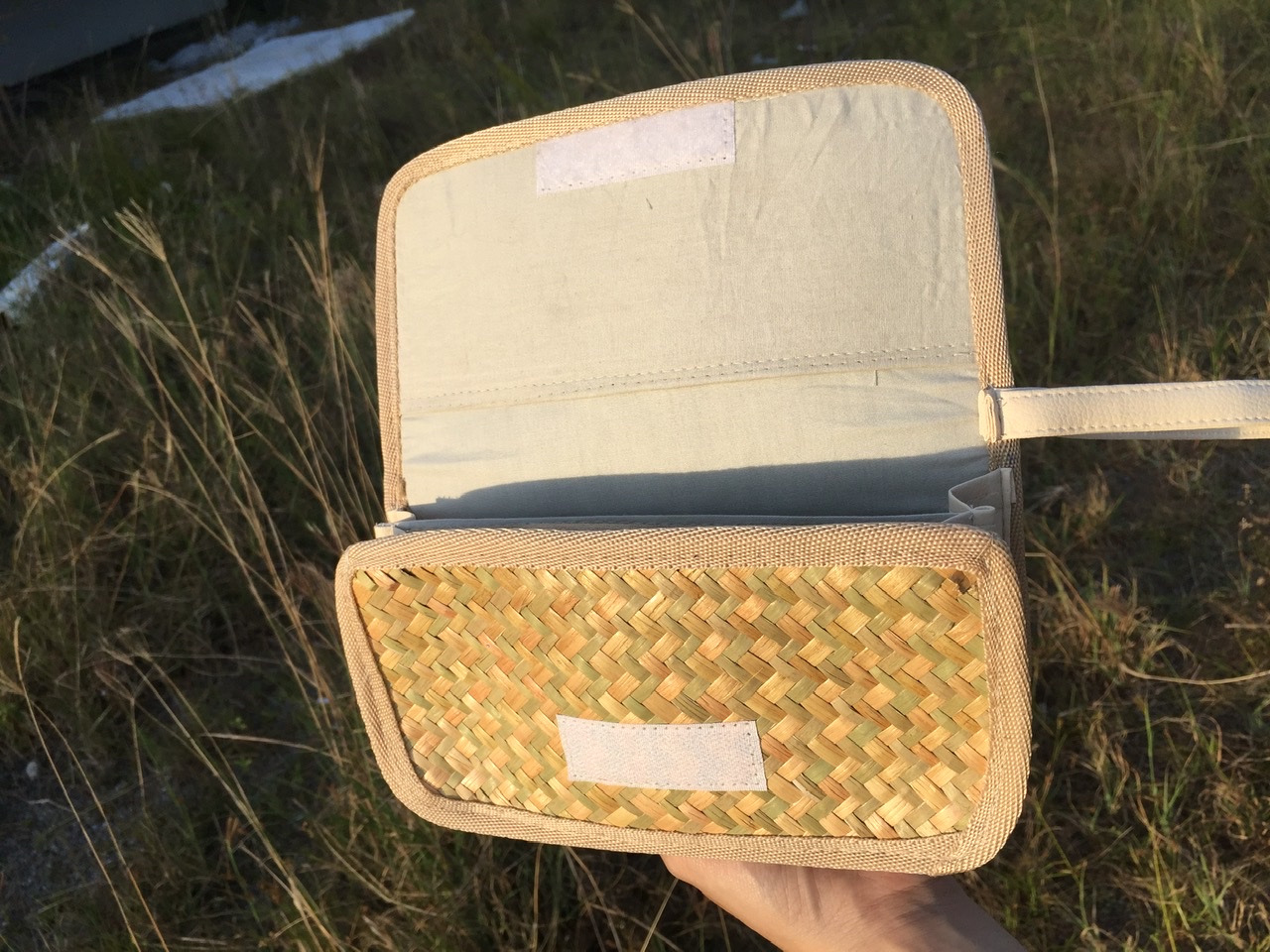 Lưu ý khi sử dụng ví bàng