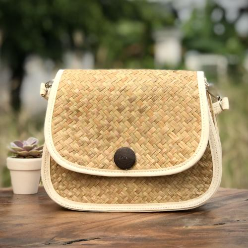 Túi Đeo hình Bầu Nút Dừa