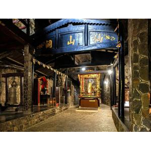 Tien Son Pagoda (Ha Tien): A Spiritual Journey Inside the Majestic Thach Dong Cave