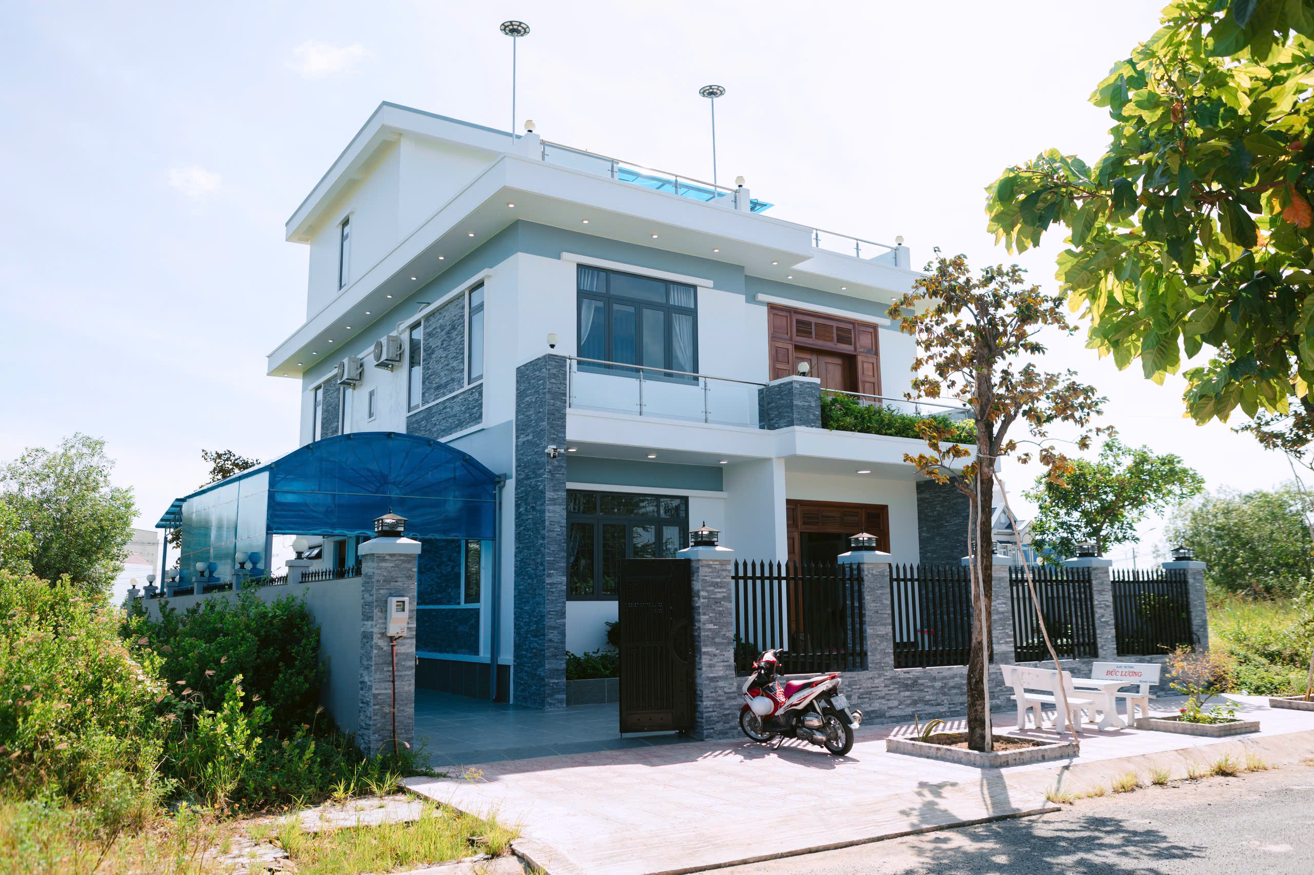 Vị trí "Giao lộ niềm vui" – Gần Chợ Đêm Hà Tiên