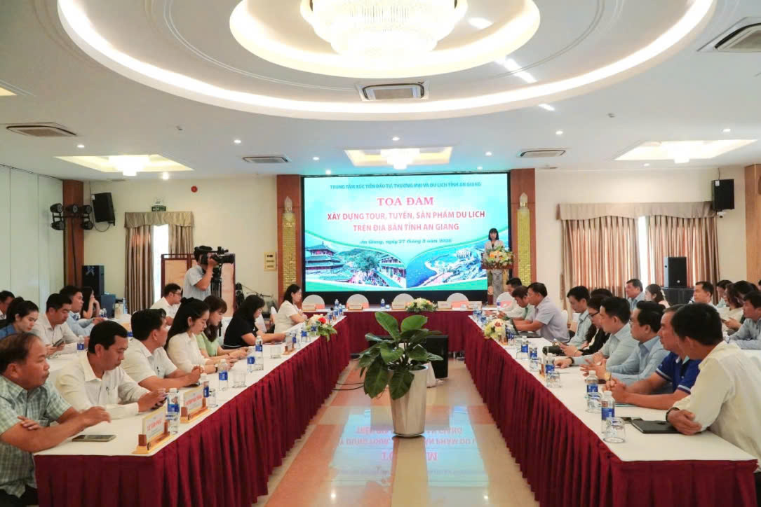 Định hướng sản phẩm: Khác biệt và Bền vững