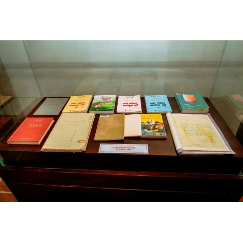 Không gian trưng bày: