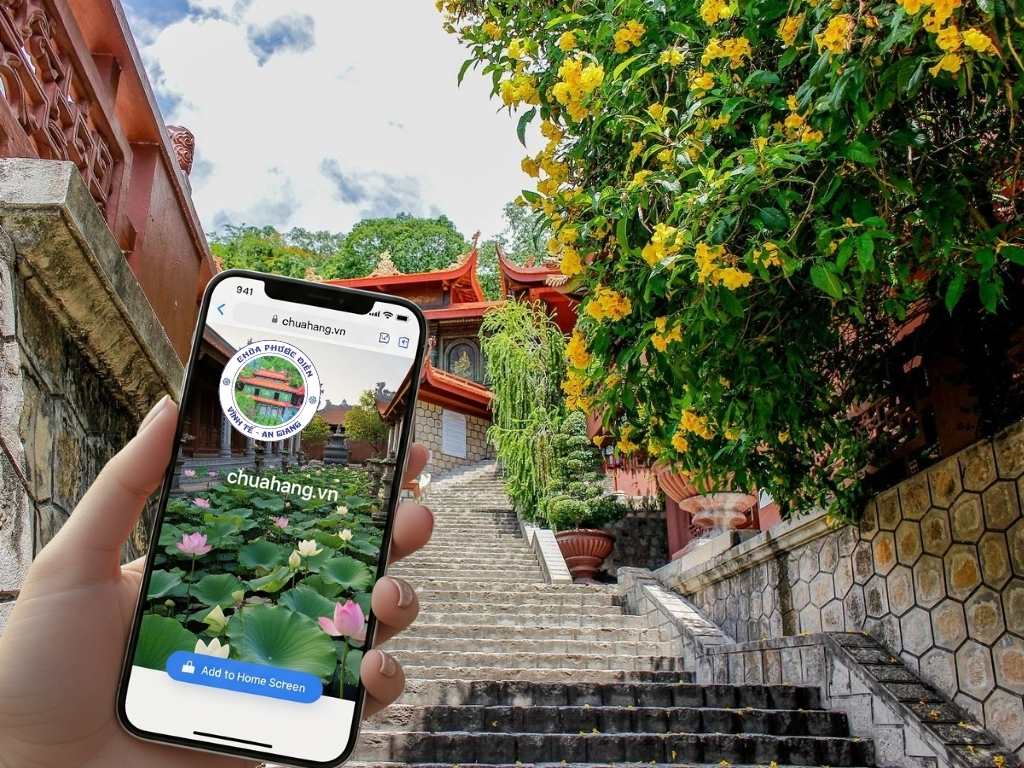 2. Trên iPhone (Safari):