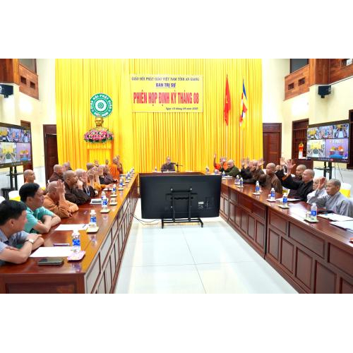 An Giang: Ban Thường trực Ban Trị sự họp triển khai Phật sự tháng 8 năm 2025
