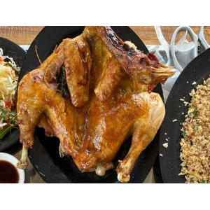 Gà Đốt Lá Chúc An Giang: Hương Vị Đặc Sản Khmer Khiến Du Khách Mê Mẩn