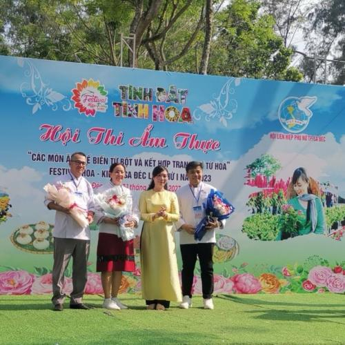 Hội Thi: Các Món Ăn Chế Biến Từ Bột Và Kết Hợp Trang Trí Từ Hoa Sa Đéc - Tại Festival Hoa Kiểng Sa Đéc Lần Thứ Nhất