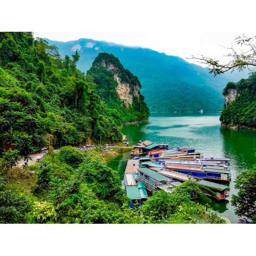 Chinh phục vòng cung Đông Bắc