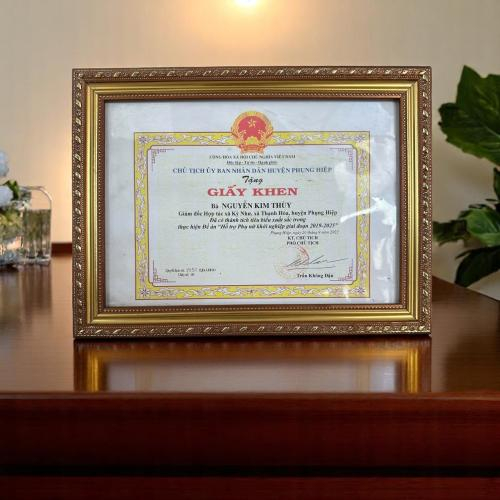 Bằng Khen Được Ủy Ban Nhân Dân Huyện Phụng Hiệp Khen Tặng