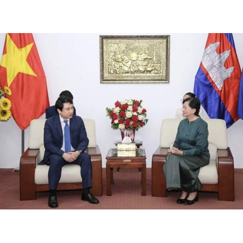 Lãnh Đạo Bộ Ngoại Giao Chúc Tết Cổ Truyền Chol Chnam Thmay Của Campuchia