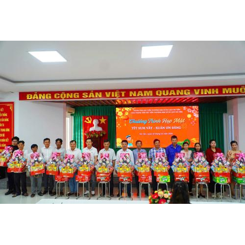 Trung Tâm Xúc Tiến Thương Mại Và Du Lịch Hà Tiên Tổ Chức Họp Mặt “Tết Sum Vầy - Xuân Ơn Đảng” Năm 2026