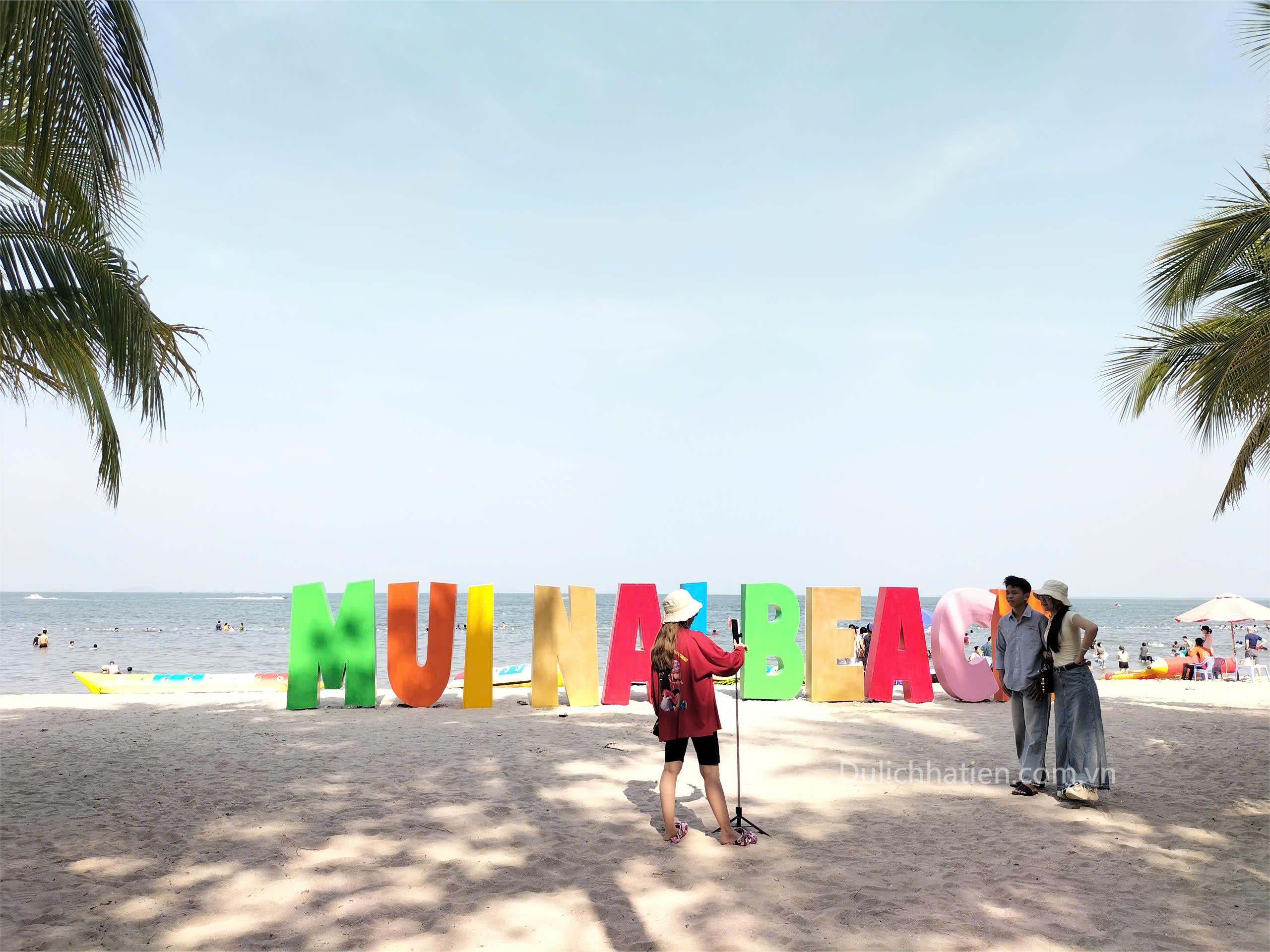 Khai thác lợi thế biển, nâng tầm dịch vụ - du lịch